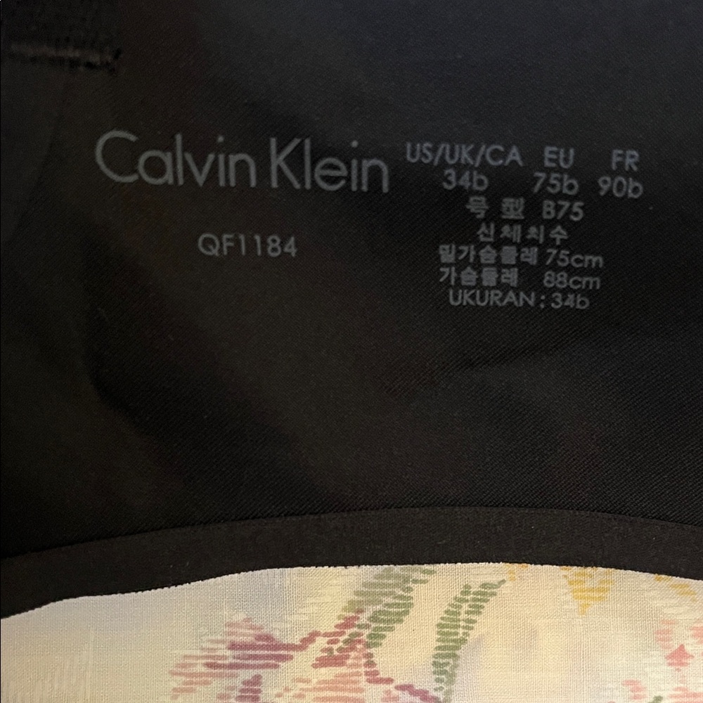 Calvin Klein Underwear Classic Black Bra - Picture 5 of 6